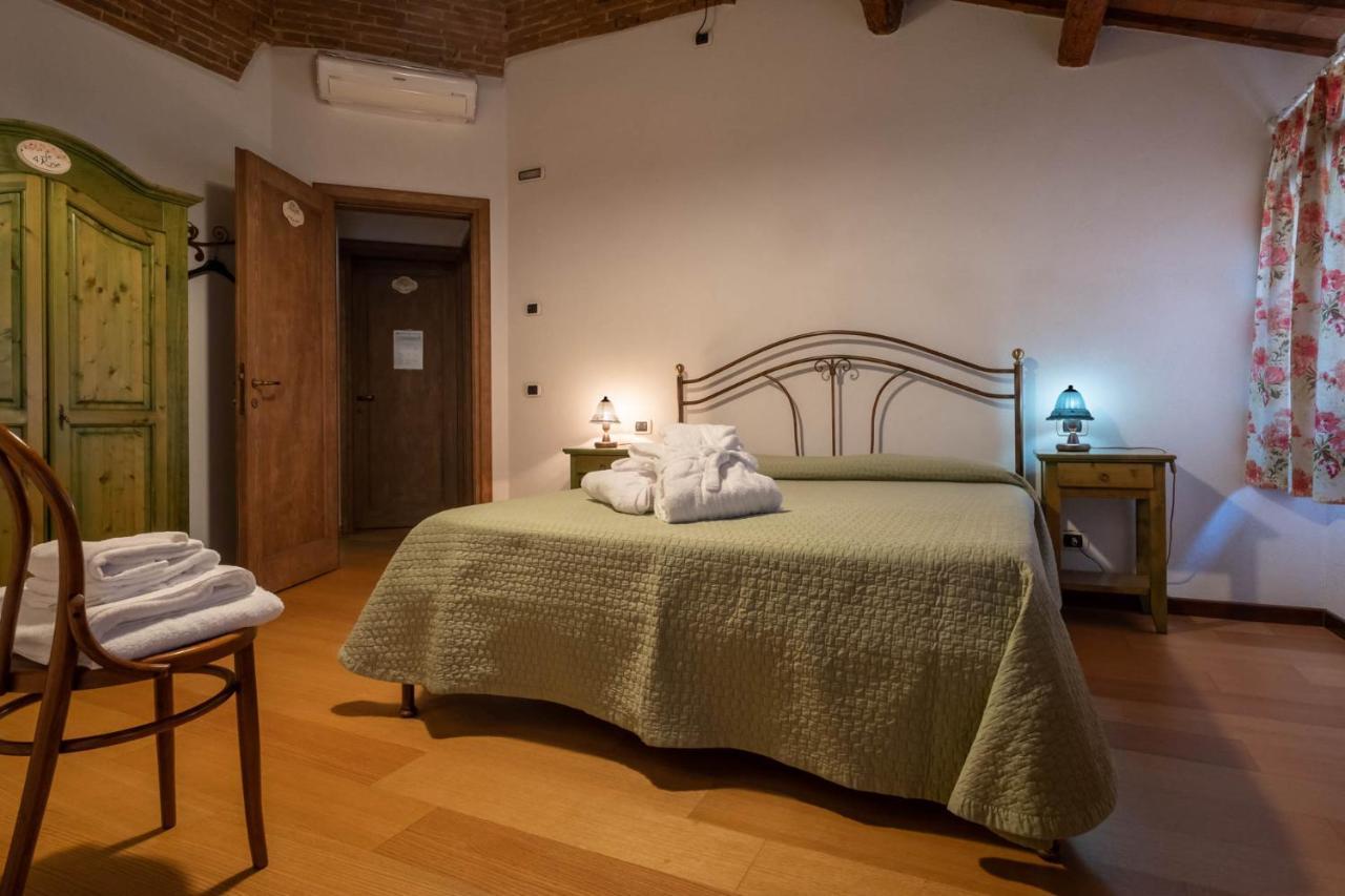 Agriturismo Le 4 Rose Vescovana Ngoại thất bức ảnh